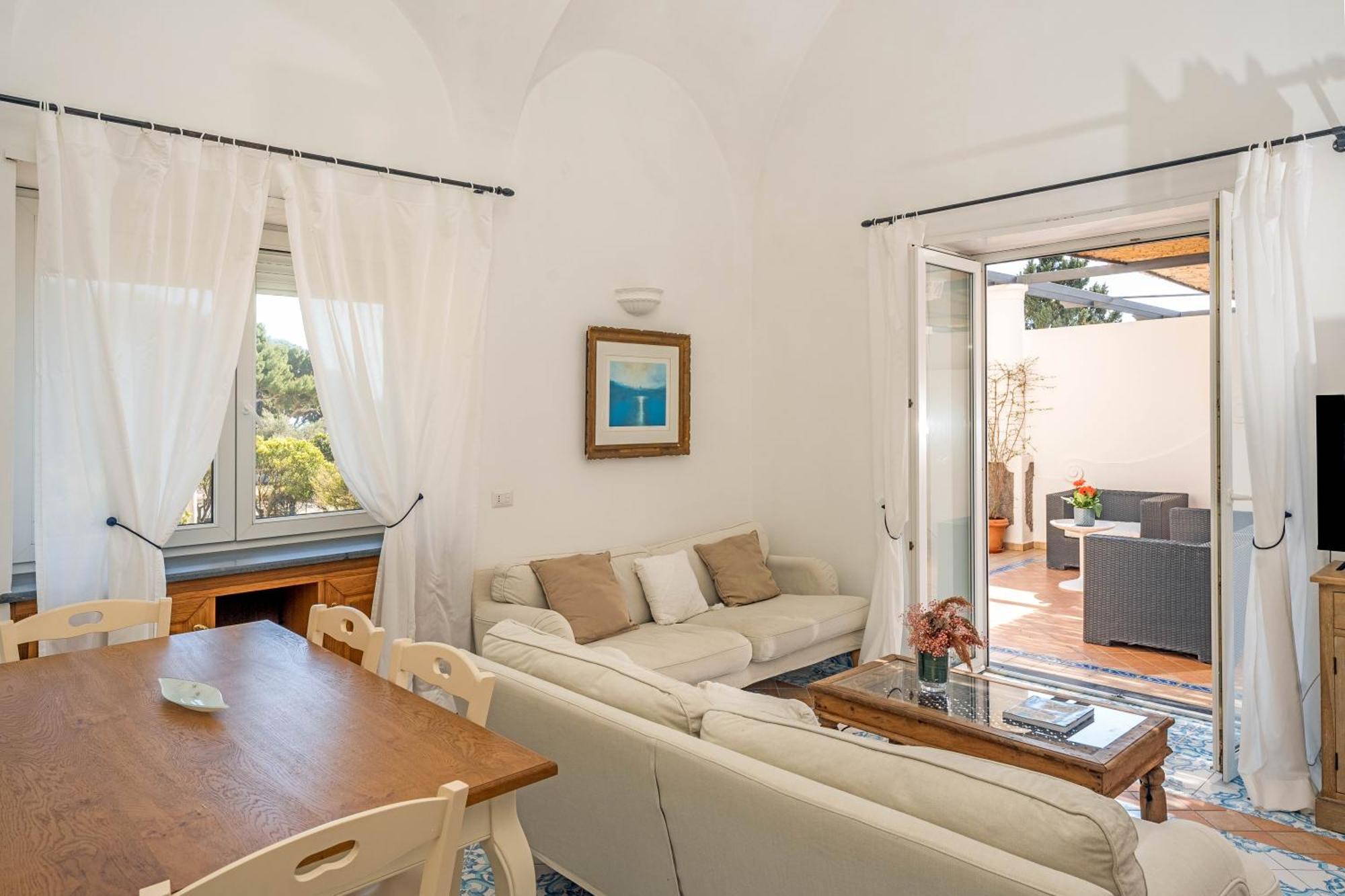 Oliveto Capri Apartments Zewnętrze zdjęcie